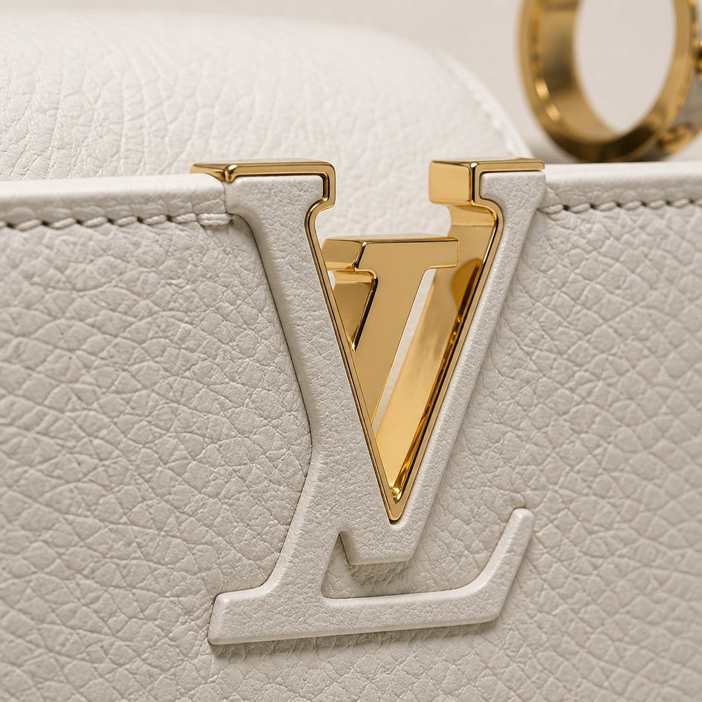 Louis Vuitton Capucines BB Blanca