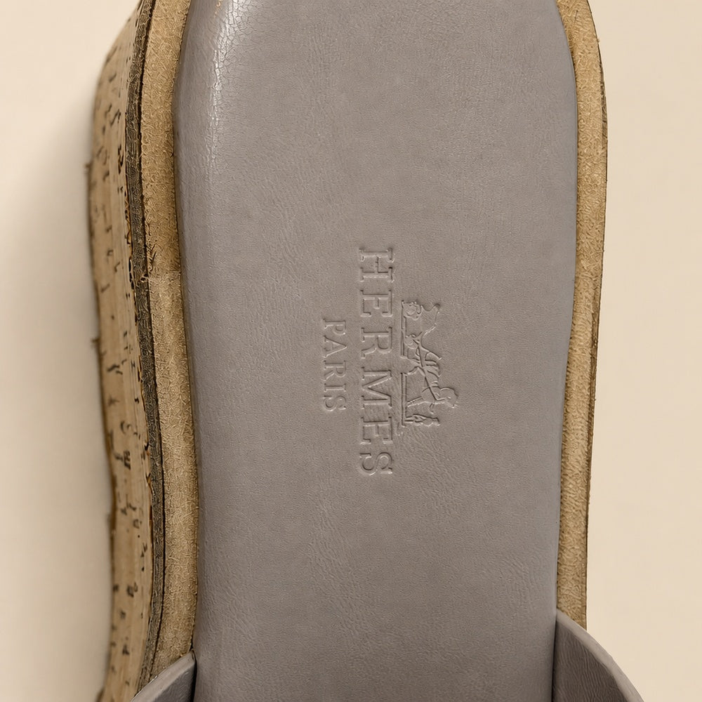 Hermès Oasis Platform Sandals Suede Gris