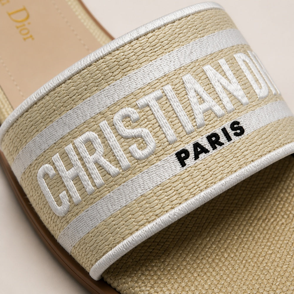 Dior Dway Slide Beige